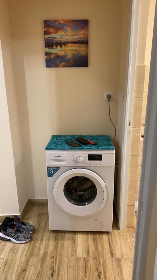 Garsoniera Lux Mioritei Apartment Bacău Екстериор снимка